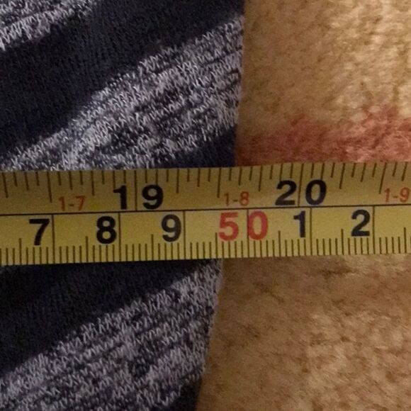 WOMEN’S SIZE LARGE LULAROE TOP! - Picture 6 of 8